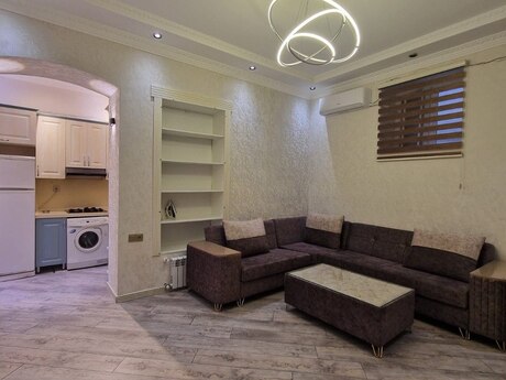 Sahildə 2 otaqlı mənzil günlük kirayə verilir, 60 m², 70 AZN/gün, şəkil 2 / 12