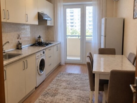 Сдаётся 1-комнатная квартира в новостройке, Yeni Yasamal, 50 м², 500 AZN/мес, фото 2 / 4