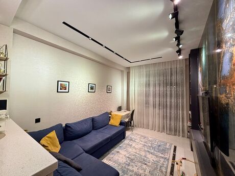 Gənclikdə 2 otaqlı köhnə tikili mənzil kirayə verilir, 60 m², 1 000 AZN/ay, şəkil 2 / 11