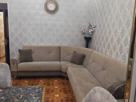 Elan №6555347 - Bakı, Nizami m., 3 otaqlı, 68 m², 1/5 mərtəbə