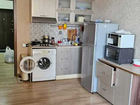 2 otaq · 60 m² · 9/16 mərtəbə, İnşaatçılar
