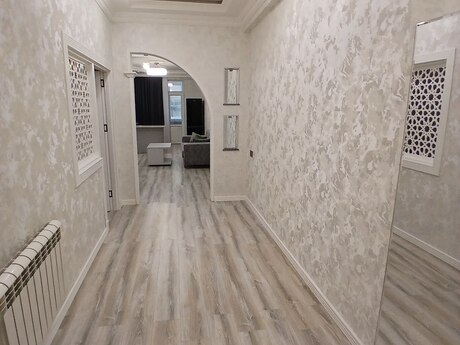 Bakıxanovda 3 otaqlı yeni tikili mənzil kirayə verilir, 95 m², 800 AZN/ay, şəkil 5 / 9