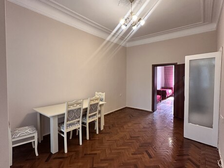 Сдаётся 3-комнатная квартира в старом фонде, Elmlər Akademiyası, 95 м², 900 AZN/мес, фото 2 / 12