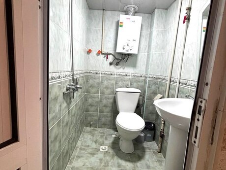 Neftçilərdə 1 otaqlı köhnə tikili mənzil kirayə verilir, 42 m², 495 AZN/ay, şəkil 5 / 6