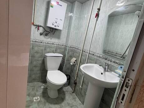 Neftçilərdə 1 otaqlı köhnə tikili mənzil kirayə verilir, 50 m², 500 AZN/ay, şəkil 5 / 6
