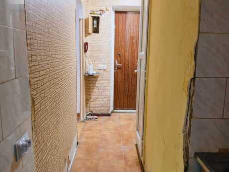 İnşaatçılarda 1 otaqlı köhnə tikili mənzil kirayə verilir, 45 m², 550 AZN/ay, şəkil 3 / 12