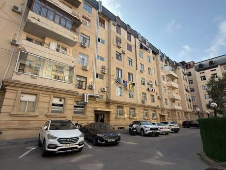 Продаётся 5-комнатная квартира в новостройке, ЖК Ulubəy MTK, 330 м², 550 000 AZN, фото 2 / 12