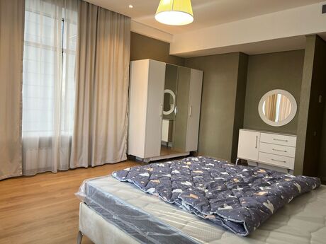 Şah İsmayıl Xətaidə 4 otaqlı yeni tikili mənzil kirayə verilir, 205 m², 2 000 AZN/ay, şəkil 5 / 12