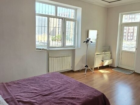 28 Mayda 3 otaqlı köhnə tikili mənzil kirayə verilir, 100 m², 750 AZN/ay, şəkil 3 / 9