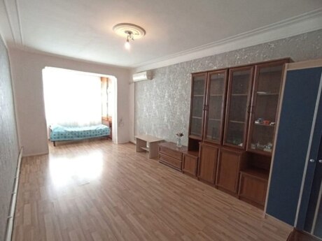Elan №6555739 - Bakı, Xalqlar Dostluğu m., 2 otaqlı, 65 m², 5/5 mərtəbə