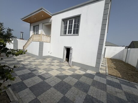 4 otaq · 95 m², Savalan