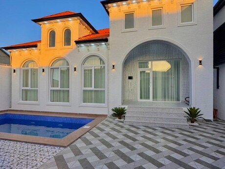 4 otaqlı ev, 150 m², Xəzər, 220 000 AZN
