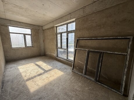 Nərimanovda 4 otaqlı yeni tikili mənzil satılır, 131 m², 366 800 AZN, şəkil 2 / 12