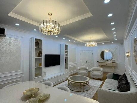 Memar Əcəmidə 3 otaqlı yeni tikili mənzil satılır, 135 m², 335 000 AZN, şəkil 2 / 10