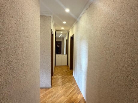 Binəqədidə 2 otaqlı köhnə tikili mənzil kirayə verilir, 55 m², 700 AZN/ay, şəkil 5 / 12