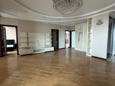 Memar Əcəmidə 7 otaqlı yeni tikili mənzil satılır, 320 m², 649 000 AZN, şəkil 5 / 12