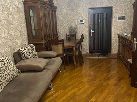 2 otaqlı mənzil, 70 m², Əhmədli, 700 AZN