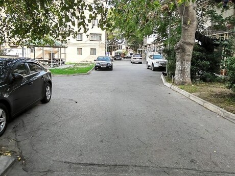 Biləcəridə 2 otaqlı köhnə tikili mənzil satılır, 34 m², 92 000 AZN, şəkil 2 / 12