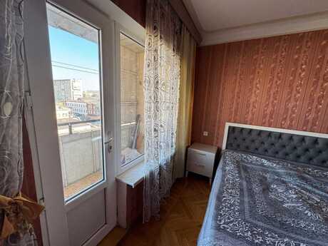 Xalqlar Dostluğunda 3 otaqlı köhnə tikili mənzil satılır, 75 m², 225 000 AZN, şəkil 4 / 12