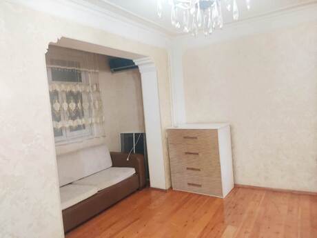 9-cu mikrorayonda 1 otaqlı köhnə tikili mənzil kirayə verilir, 47 m², 450 AZN/ay, şəkil 2 / 6