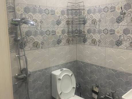 İnşaatçılarda 2 otaqlı yeni tikili mənzil kirayə verilir, 80 m², 750 AZN/ay, şəkil 2 / 10