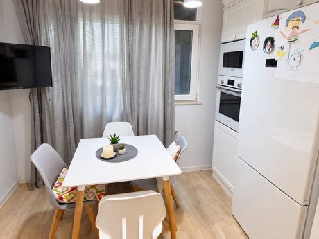 Azadlıq Prospektidə 3 otaqlı yeni tikili mənzil kirayə verilir, 100 m², 1 100 AZN/ay, şəkil 4 / 12