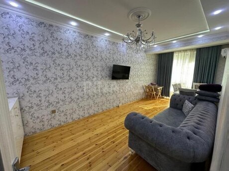 Объявление №6556192 - Баку, пос. Ази Асланова, 2-комн., 60 м², 2/18 этаж