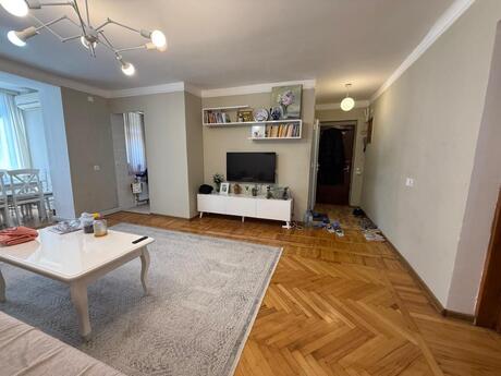 Продаётся 2-комнатная квартира в старом фонде, Yasamal, 50 м², 190 000 AZN, фото 5 / 10