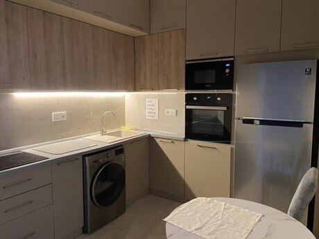 İnşaatçılarda 2 otaqlı yeni tikili mənzil kirayə verilir, 60 m², 650 AZN/ay, şəkil 2 / 4