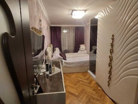 Nəriman Nərimanovda 3 otaqlı köhnə tikili mənzil satılır, 65 m², 245 000 AZN, şəkil 3 / 5