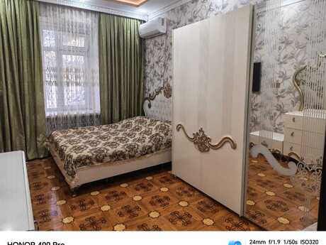 Nizamidə 3 otaqlı köhnə tikili mənzil kirayə verilir, 70 m², 999 AZN/ay, şəkil 2 / 12