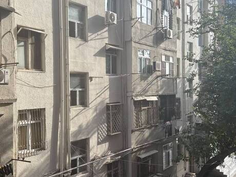Memar Əcəmidə 1 otaqlı köhnə tikili mənzil satılır, 40 m², 112 588 AZN, şəkil 5 / 5