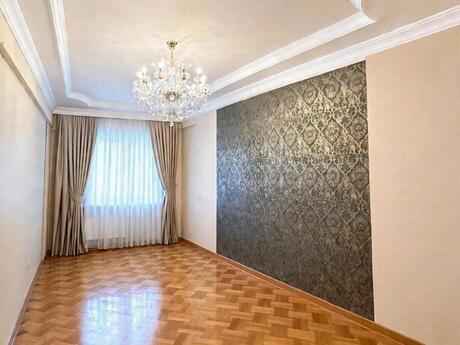 28 Mayda 4 otaqlı yeni tikili mənzil satılır, 190 m², 505 000 AZN, şəkil 4 / 7