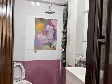 3-room new-build apartment for rent in Nəriman Nərimanov, 130 m², 950 AZN/mo, photo 5 / 12