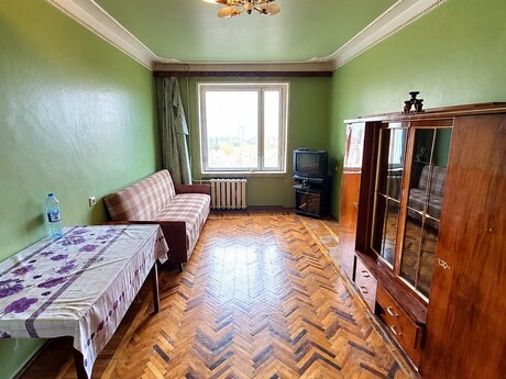 Elan №6556326 - Bakı, Xətai r., 2 otaqlı, 70 m², 8/9 mərtəbə