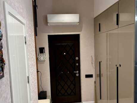 Zümrüd Residence kompleksində 2 otaqlı yeni tikili mənzil kirayə verilir, 55 m², 1 150 AZN/ay, şəkil 5 / 8