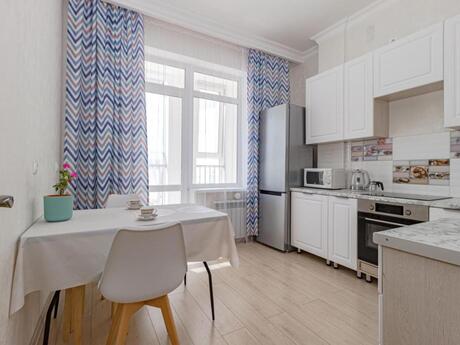 İnşaatçılarda 1 otaqlı yeni tikili mənzil kirayə verilir, 62 m², 500 AZN/ay, şəkil 2 / 12