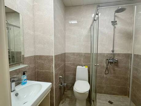 Qara Qarayevdə 2 otaqlı yeni tikili mənzil kirayə verilir, 68 m², 700 AZN/ay, şəkil 4 / 7