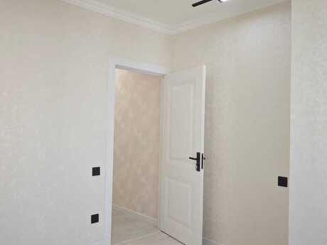 Əhmədlidə 2 otaqlı köhnə tikili mənzil satılır, 36 m², 145 000 AZN, şəkil 3 / 12