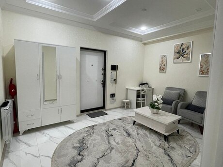 Yeni Yasamalda 2 otaqlı yeni tikili mənzil kirayə verilir, 77 m², 700 AZN/ay, şəkil 3 / 11