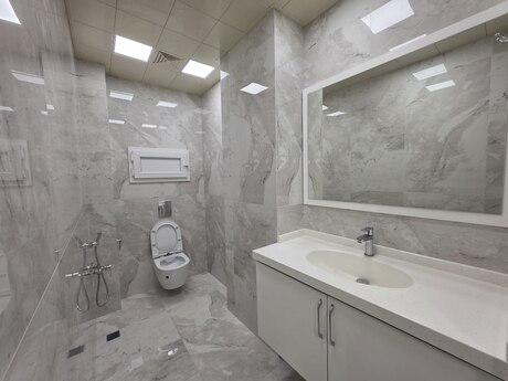 3-room new-build apartment for rent in Gənclik, 150 m², 1 800 AZN/mo, photo 3 / 12