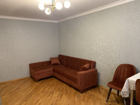 Gənclikdə 1 otaqlı köhnə tikili mənzil kirayə verilir, 30 m², 550 AZN/ay, şəkil 5 / 12
