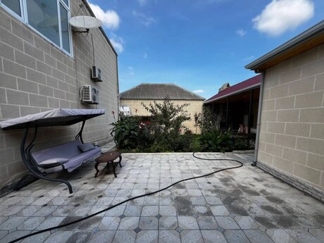 7 otaq · 190 m²