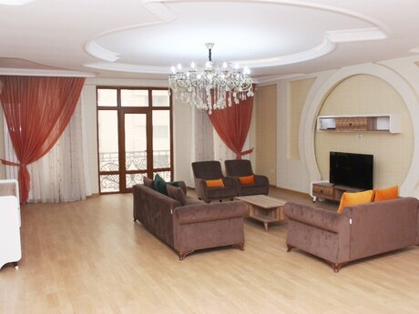 Elan №6556546 - Bakı, Gənclik m., 3 otaqlı, 190 m², 10/17 mərtəbə