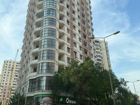 Gənclikdə 2 otaqlı yeni tikili mənzil satılır, 65 m², 255 000 AZN, şəkil 4 / 9