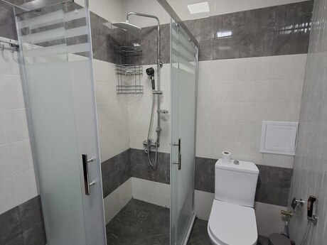2-room new-build apartment for rent in Azadlıq Prospekti, 86 m², 750 AZN/mo, photo 5 / 12
