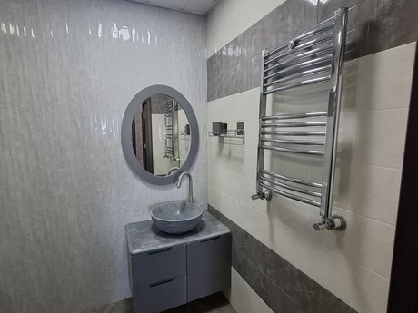 2-room new-build apartment for rent in Azadlıq Prospekti, 86 m², 750 AZN/mo, photo 4 / 12
