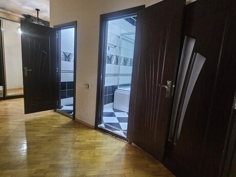 Сдаётся 3-комнатная квартира в новостройке, Nəsimi, 110 м², 699 AZN/мес, фото 2 / 12