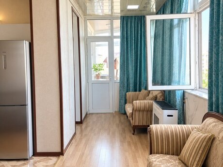 Azadlıq Prospektidə 3 otaqlı yeni tikili mənzil kirayə verilir, 130 m², 1 000 AZN/ay, şəkil 4 / 12