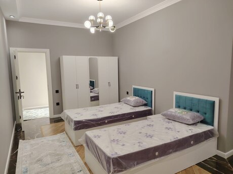 28 Mayda 3 otaqlı yeni tikili mənzil kirayə verilir, 100 m², 1 499 AZN/ay, şəkil 4 / 5